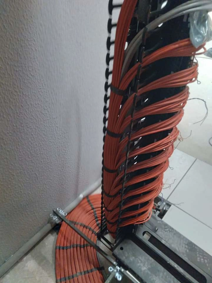 Serviço elétrico 12